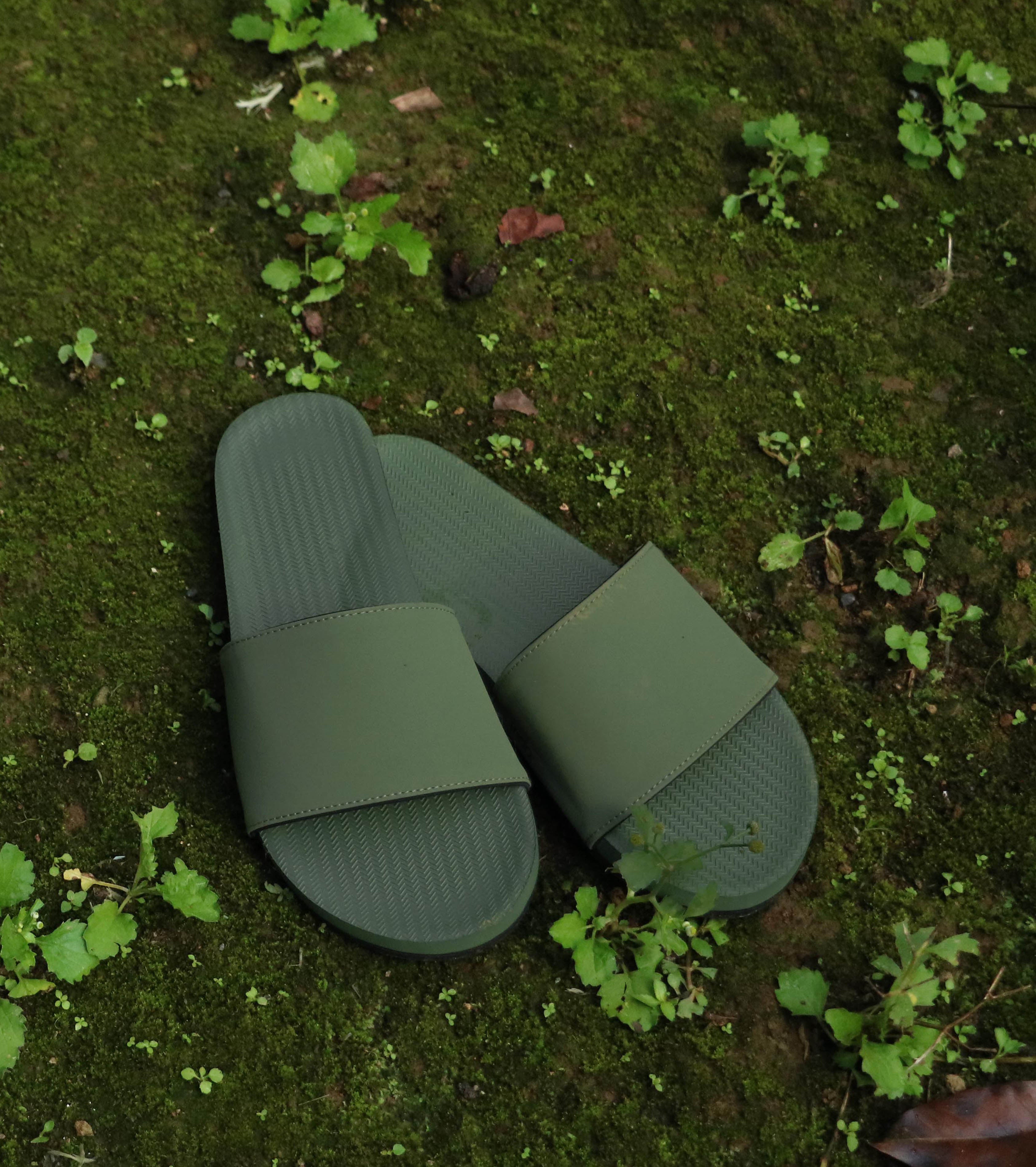 Mens Slide - Leaf