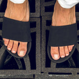 Women's ESSNTLS Slide Black