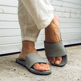 Men's ESSNTLS Slide Granite